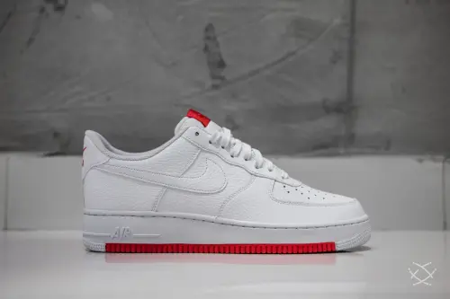 Nike Air Force 1 '07 1