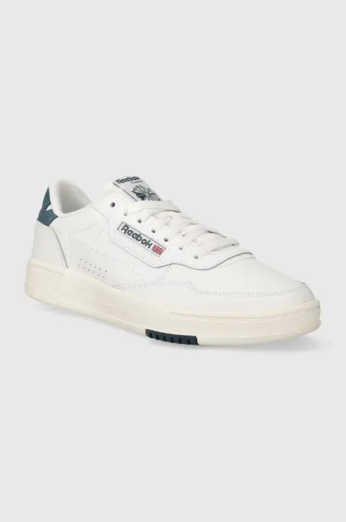 Кожаные кроссовки Reebok цвет белый