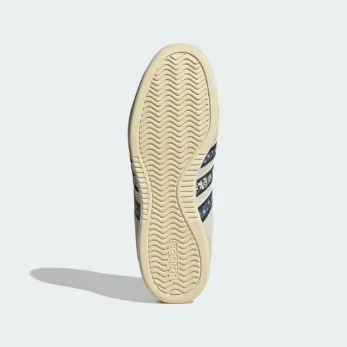 Кроссовки Adidas BARREDA LO