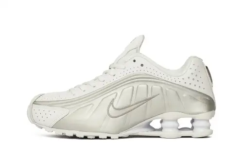 Nike Wmns Shox R4 