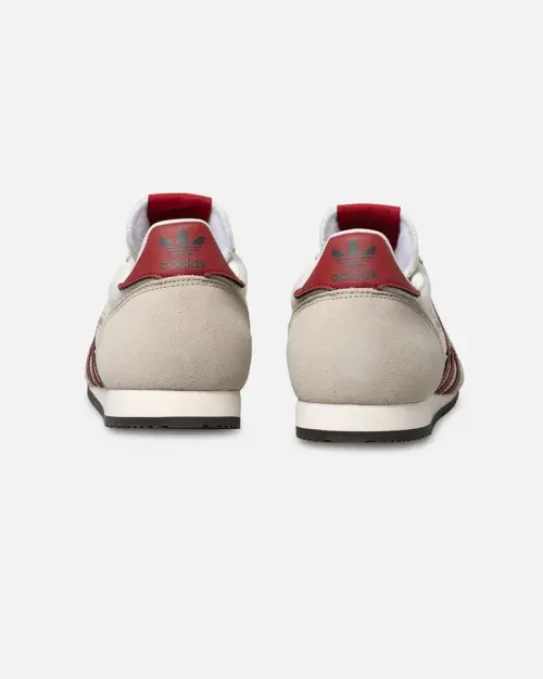 Кроссовки Adidas R71