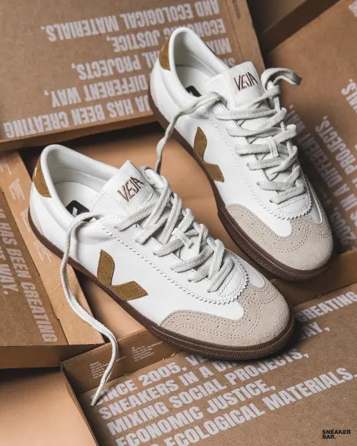 Кеды Veja Volley W 