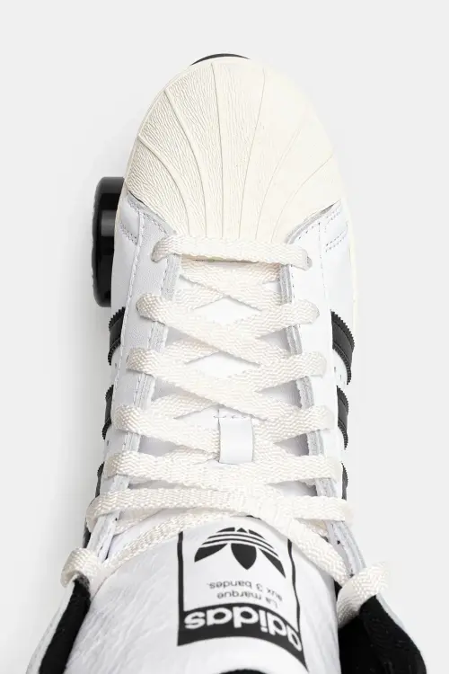 Ролики adidas Originals Superstar 82 Skate W цвет белый