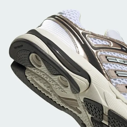 Кроссовки Adidas ADISTAR CONTROL 5