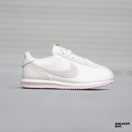 Кроссовки Nike Cortez W 