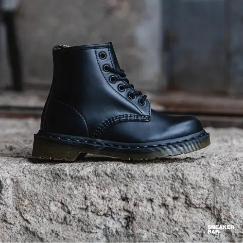 Dr. Martens 101 