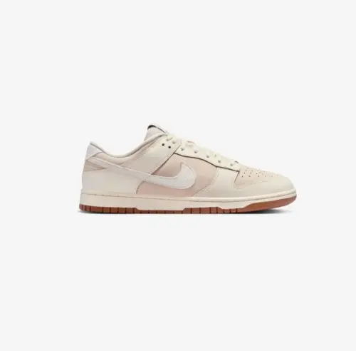 Кроссовки Nike Dunk Low Retro 