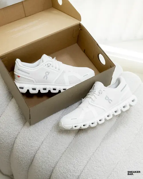 Кроссовки On Running Cloud 6 