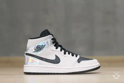 Jordan 1 Mid 