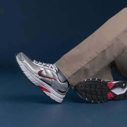 Эстетика 2000-х: почему Nike Initiator снова в моде?