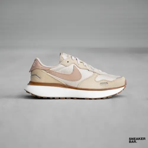 Кроссовки Nike Phoenix Waffle 