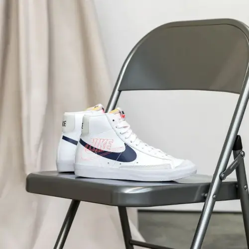 Nike Blazer Mid 77 