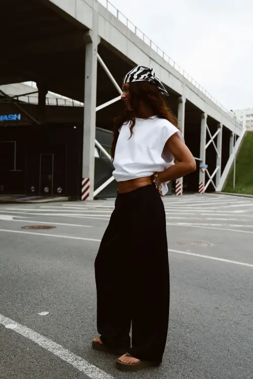 Брюки Tassha Yu Lola Pants Black