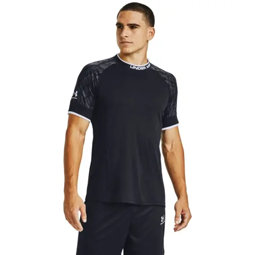 Футболка Under Armour Challenger III Novelty Top 