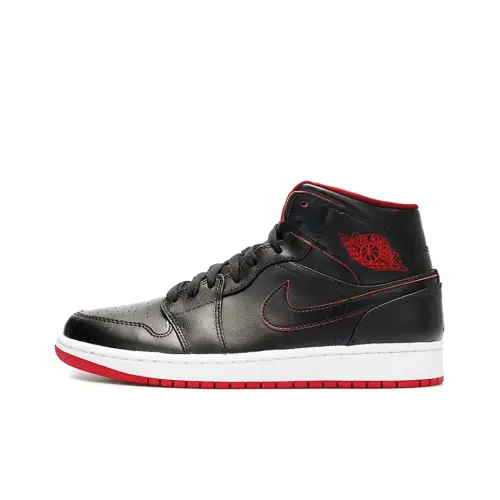 Jordan Air Jordan 1 Retro Mid     