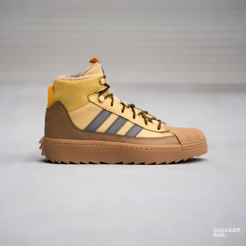 Ботинки Adidas Superstar Winter Trek J 