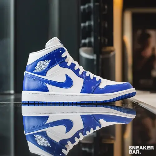 Jordan 1 Mid 