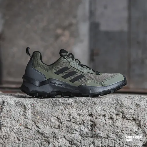 Adidas Terrex AX4 