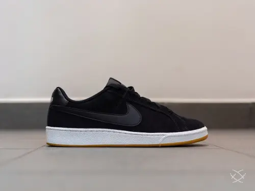 Nike Court Royale Suede 
