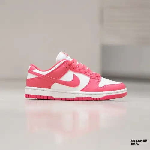 Кроссовки Nike Dunk Low Next Nature W 