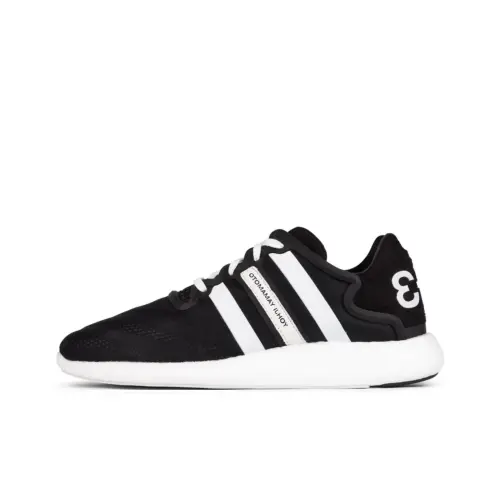 Y3    