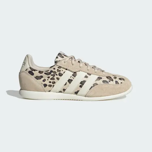 Кроссовки Adidas BARREDA LO