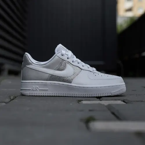 Nike Air Force 1 07 