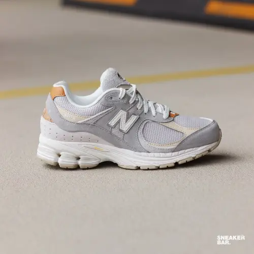 New Balance 2002 