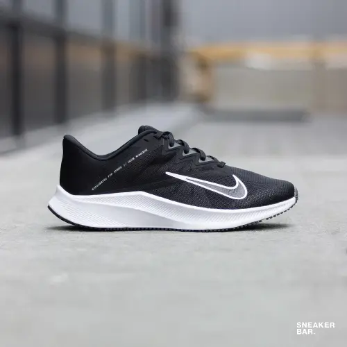 Кроссовки Nike Quest 3 
