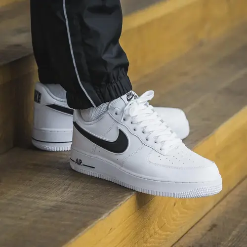 Nike Air Force 1 07 3 