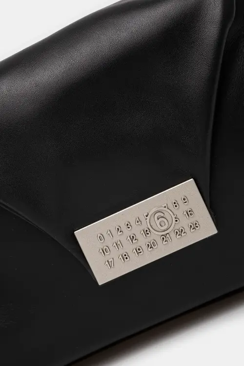 Кожаная сумочка MM6 Maison Margiela цвет чёрный
