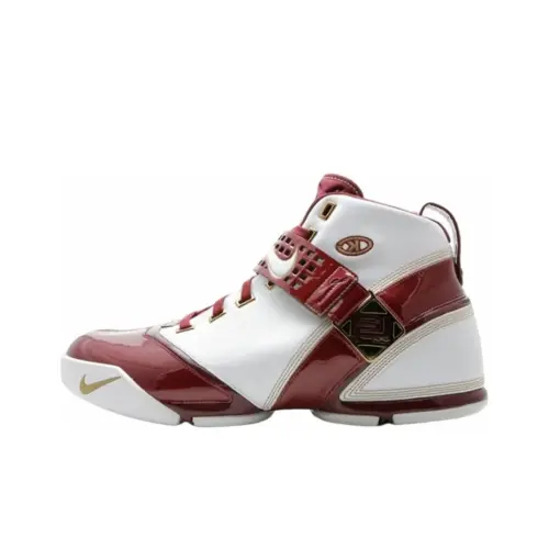 Nike Lebron 5 Christ The King      
