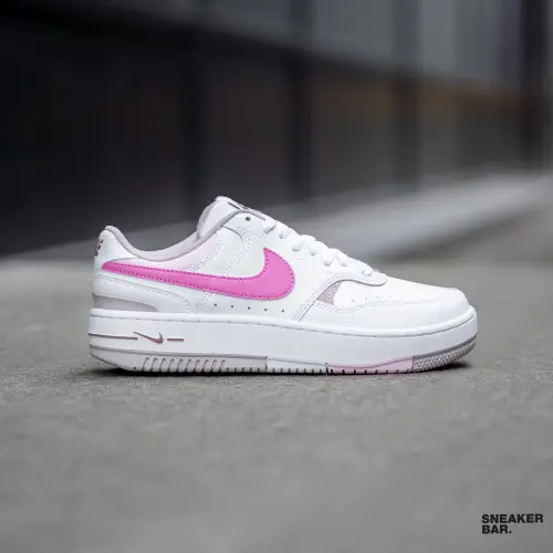 Кроссовки Nike Gamma Force 