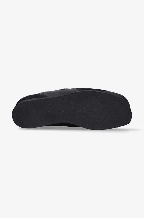 Кожаные полусапожки Clarks Wallabee женские цвет чёрный на плоском ходу 26163957-BLACK