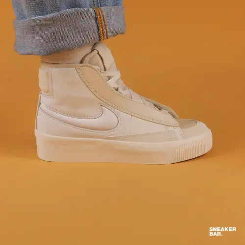 Nike Blazer Mid Victory 