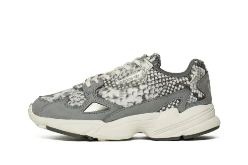 adidas Falcon W 