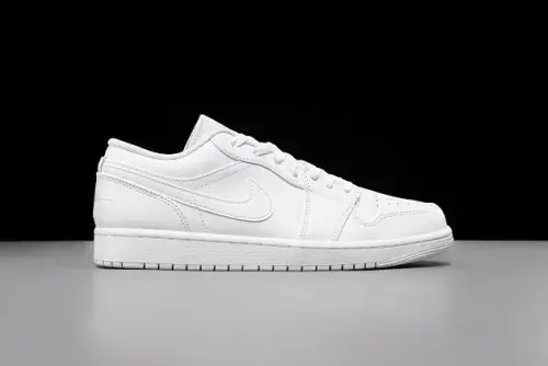 Кроссовки JORDAN 1 LOW