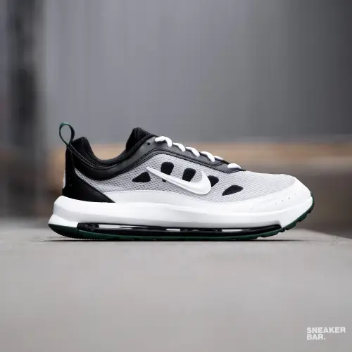 Nike Air Max AP 