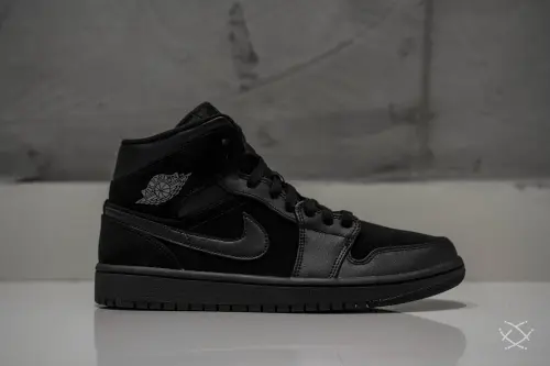 Nike Air Jordan 1 Mid 