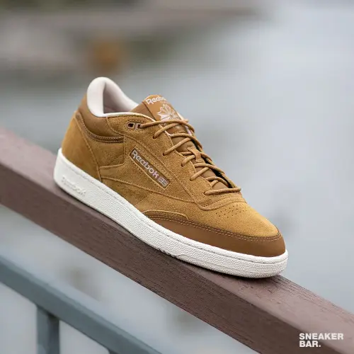 Reebok Club C Mid II 