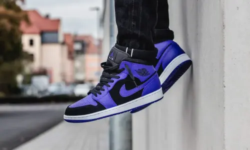 Nike Air Jordan 1 Mid 