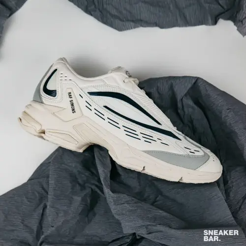 Raf Simons Ultrasceptre 