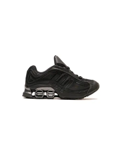 Возвращение легенды нулевых: Adidas Megaride 01