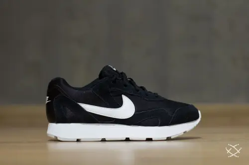 Nike Delfine 