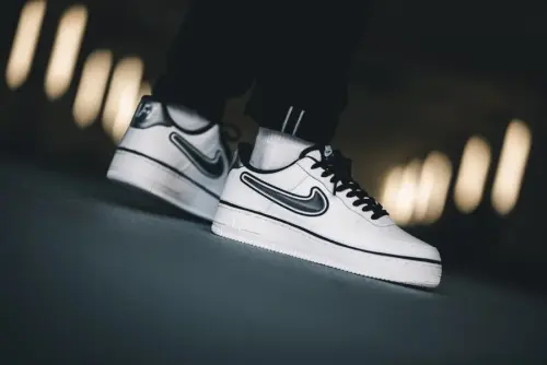 Nike Air Force 1 LV8 Sport 