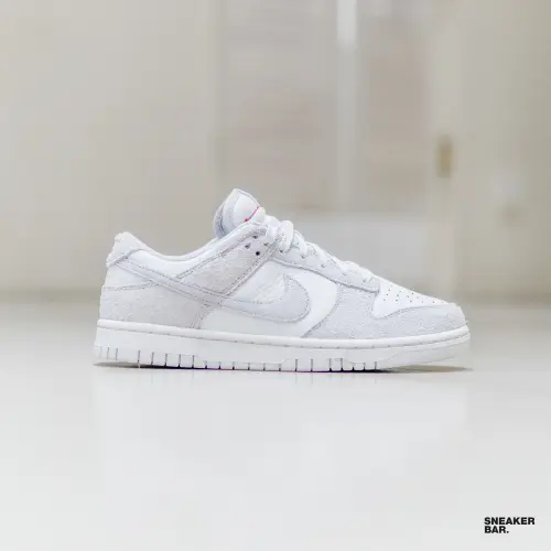 Кроссовки Nike Dunk Low W 