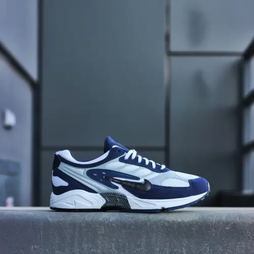 Nike Air Ghost Racer 