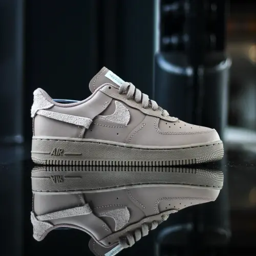 Nike  Air Force 1 LXX 