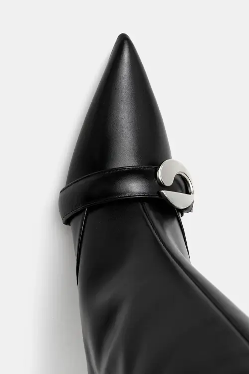 Кожаные сапоги Coperni Belt Boot цвет чёрный на шпильке