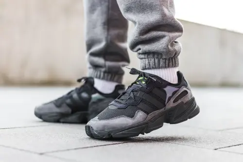 Adidas Yung-96 